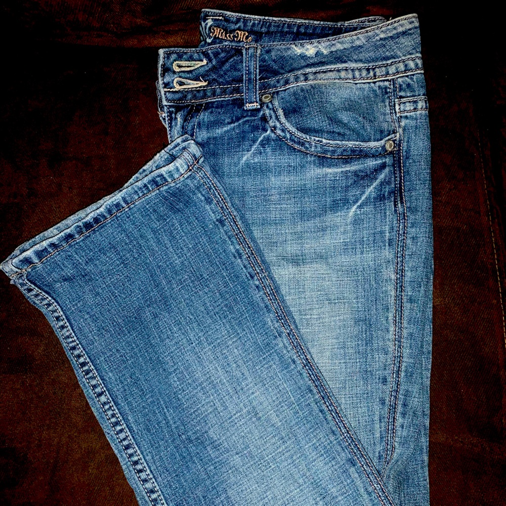 Miss Me Size 28"